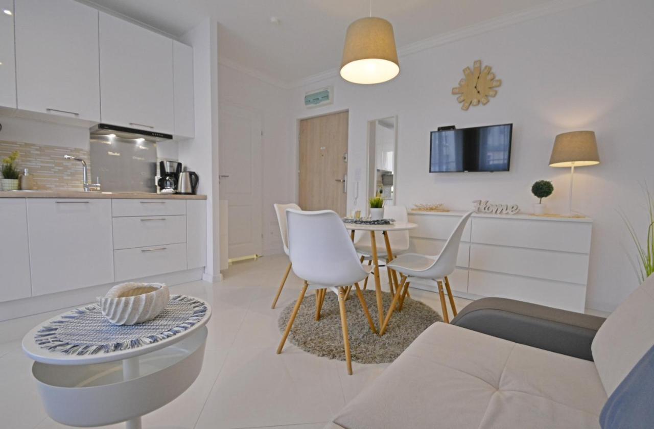 Apartamenty Bryza - Kwartal Rozy Wiatrow - Garaz Świnoujście Exterior foto