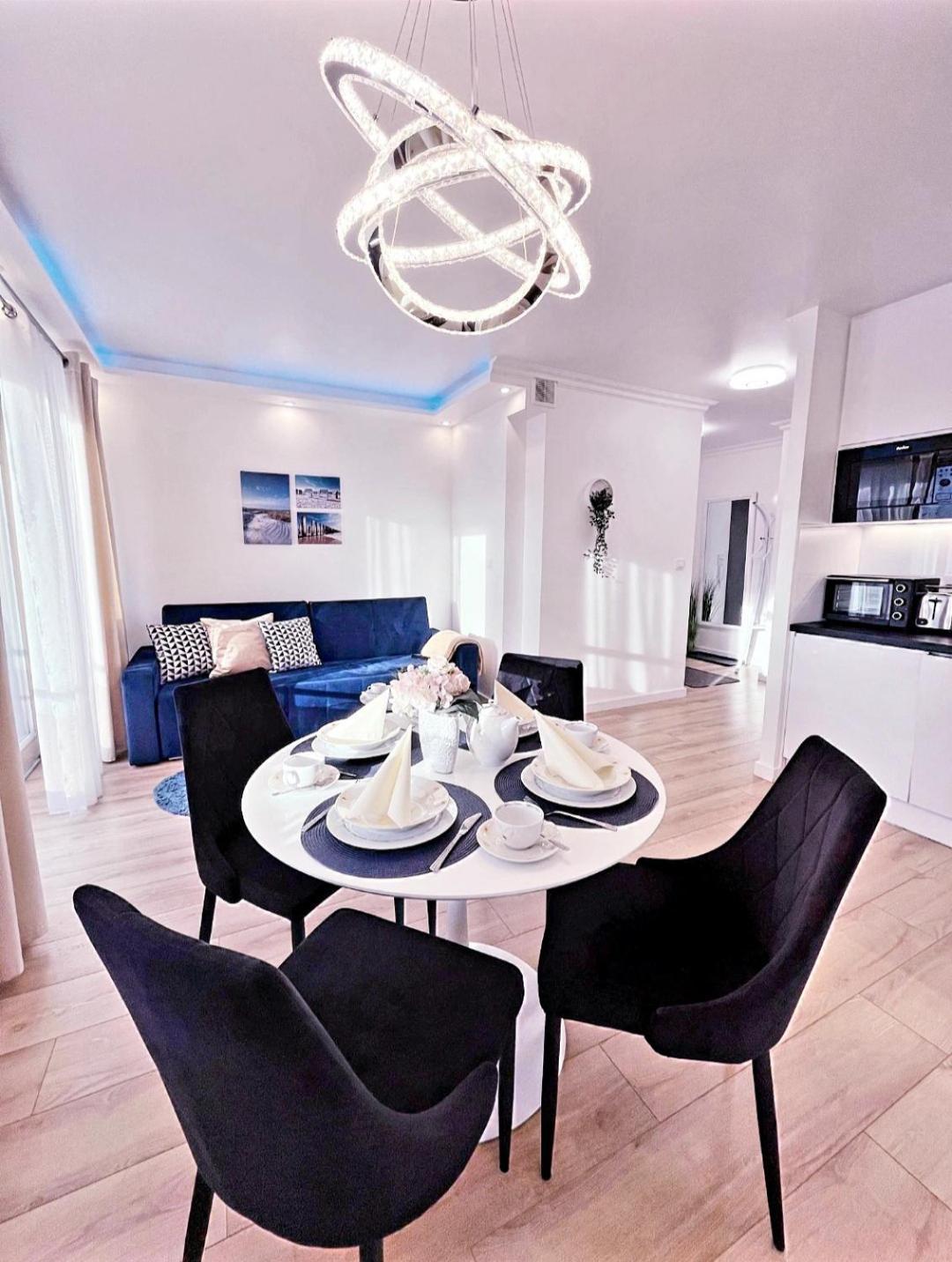Apartamenty Bryza - Kwartal Rozy Wiatrow - Garaz Świnoujście Exterior foto
